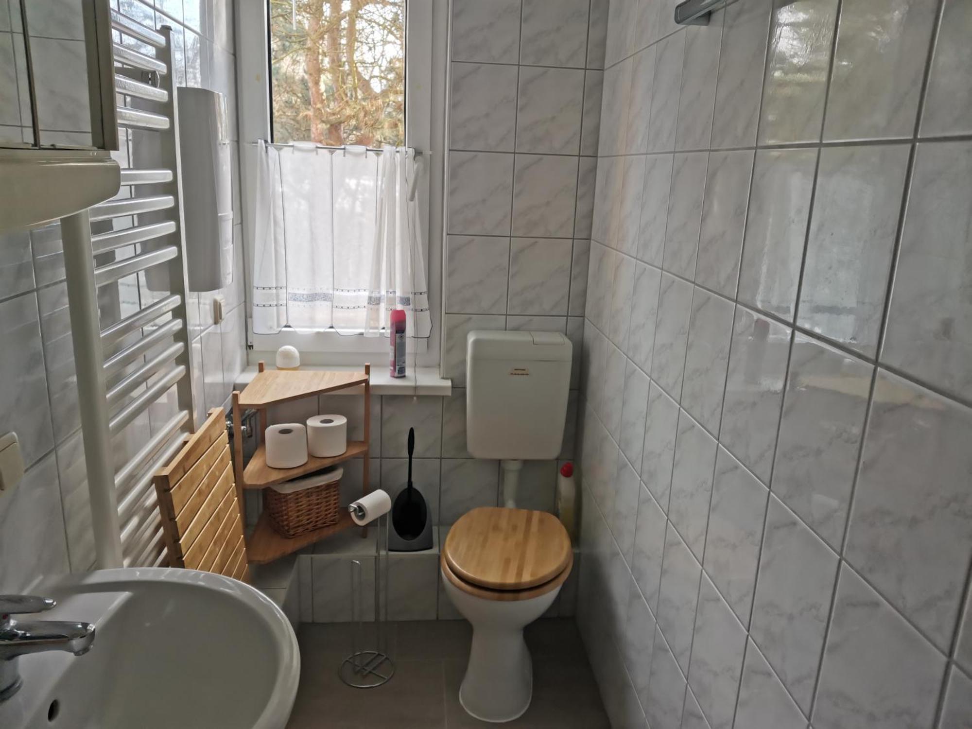 Kleine Ferienwohnung Am Strand In Ostseebad Kühlungsborn Exteriör bild